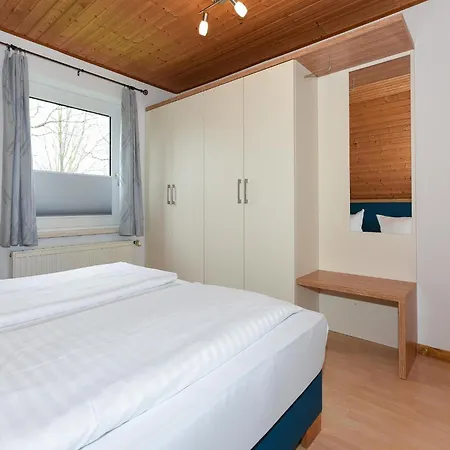 Grosse Im Dachgeschoss In * Bensersiel